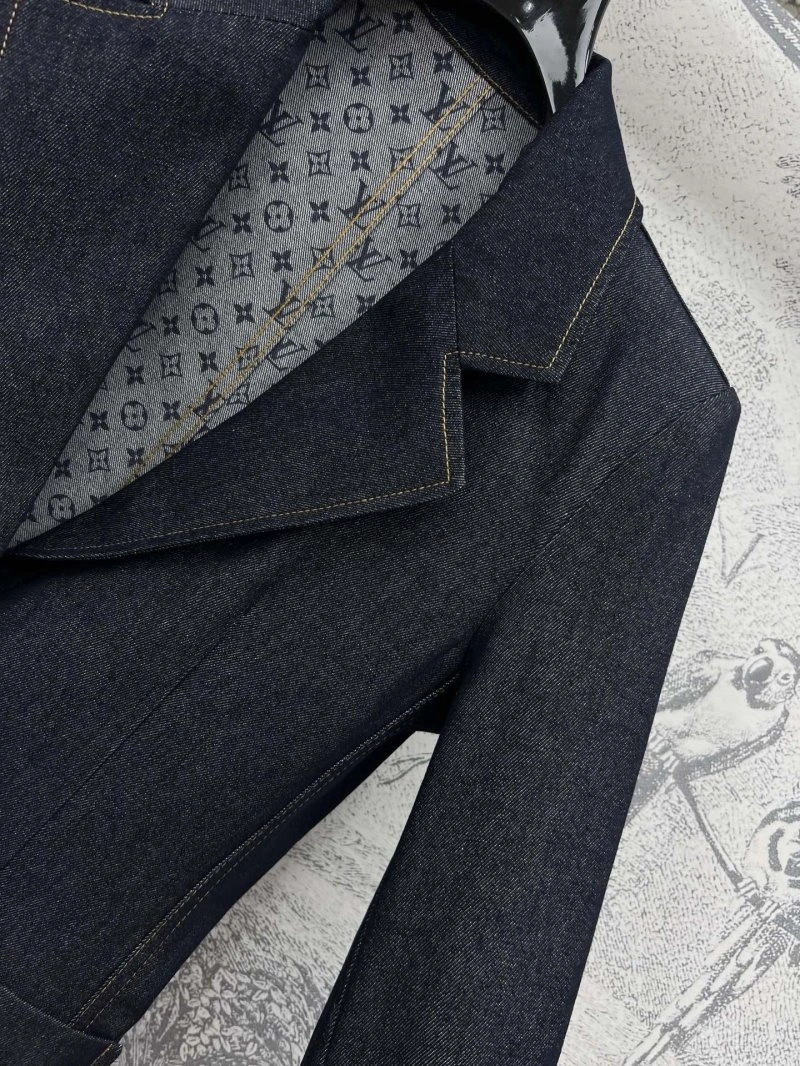 Louis Vuitton Outwear SmoothTexture 130717
