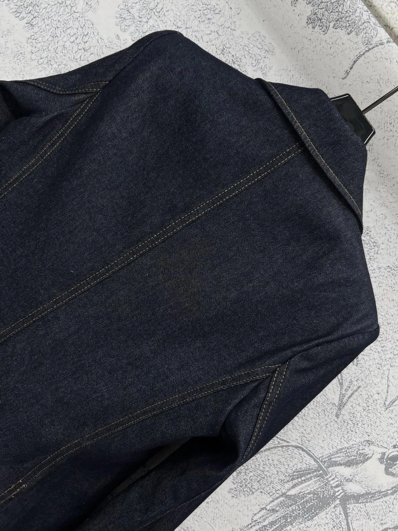 Louis Vuitton Outwear SmoothTexture 130717