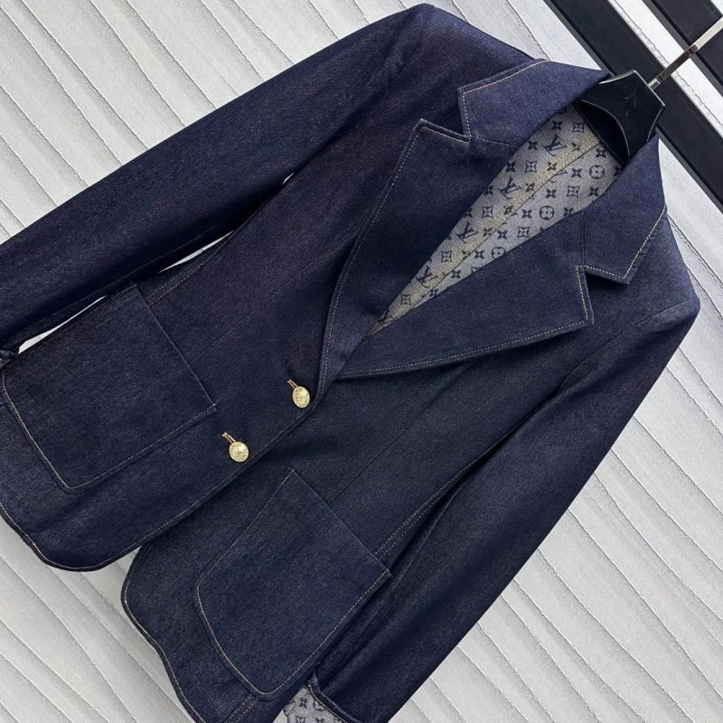 Louis Vuitton Outwear Functional 130719