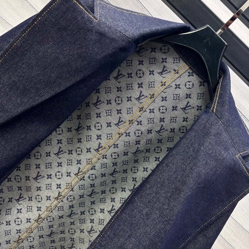 Louis Vuitton Outwear Functional 130719