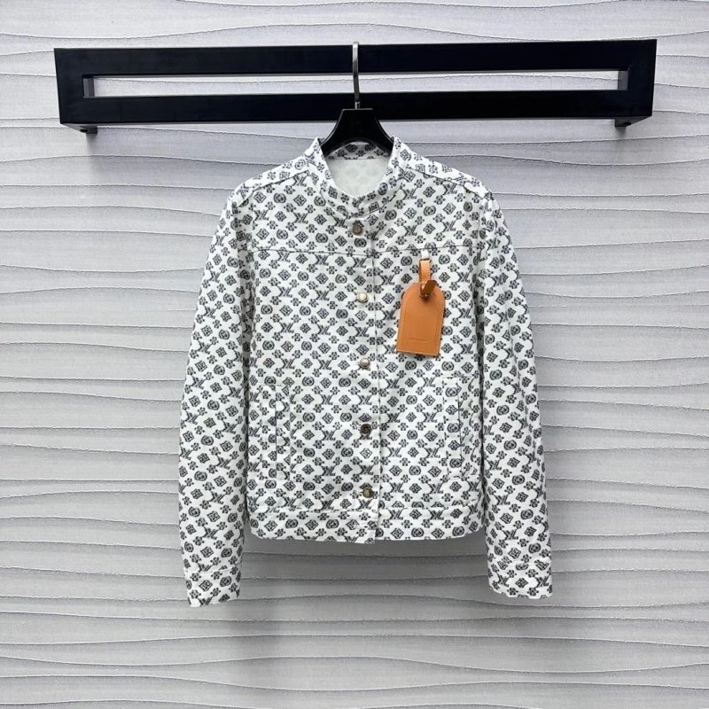 Louis Vuitton Outwear Flexible 130710