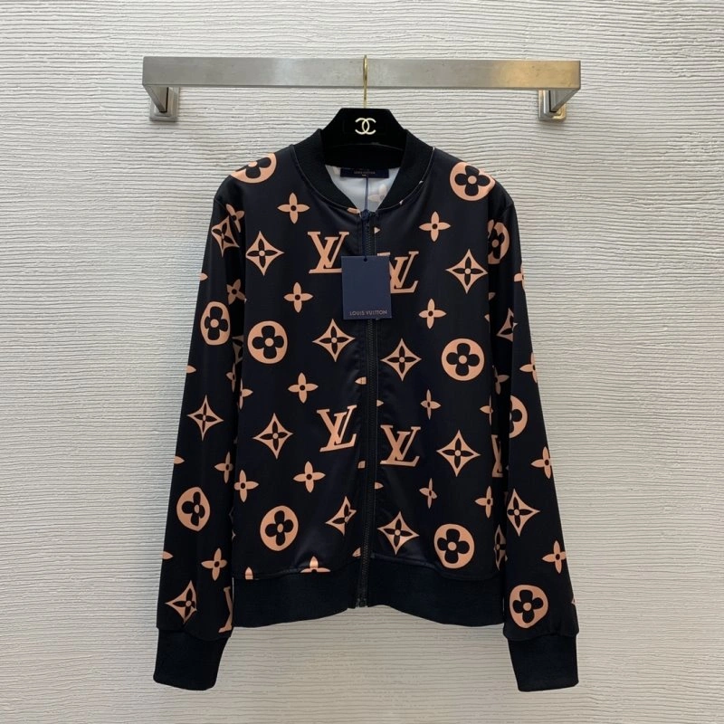 Sustainable Louis Vuitton Outwear 130709