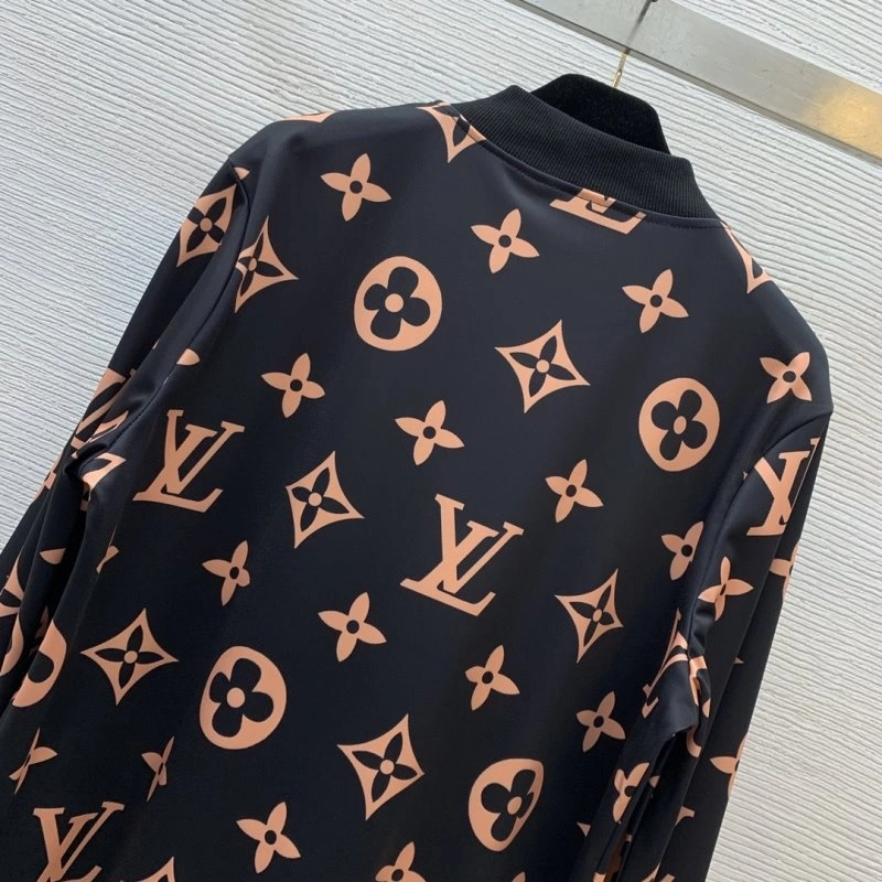 Sustainable Louis Vuitton Outwear 130709