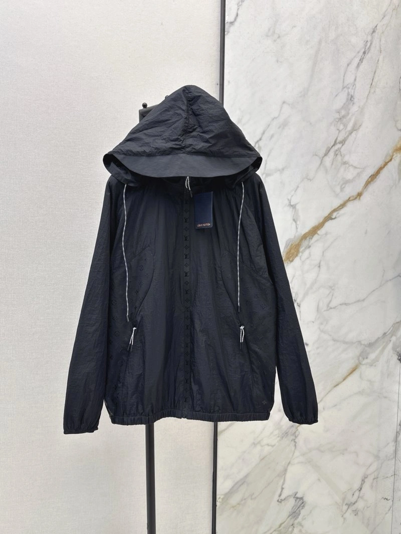 TopPick Louis Vuitton Outwear 130708