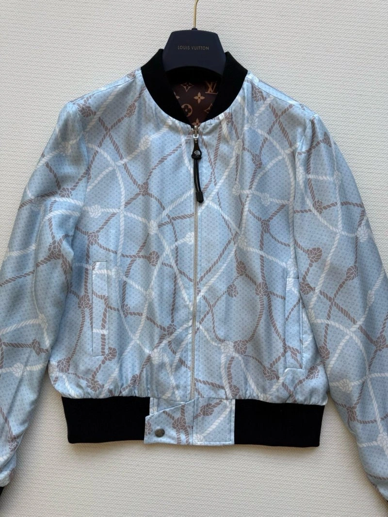 Louis Vuitton Outwear Chic 130706