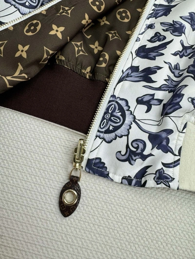 Louis Vuitton Outwear Elegant 130704