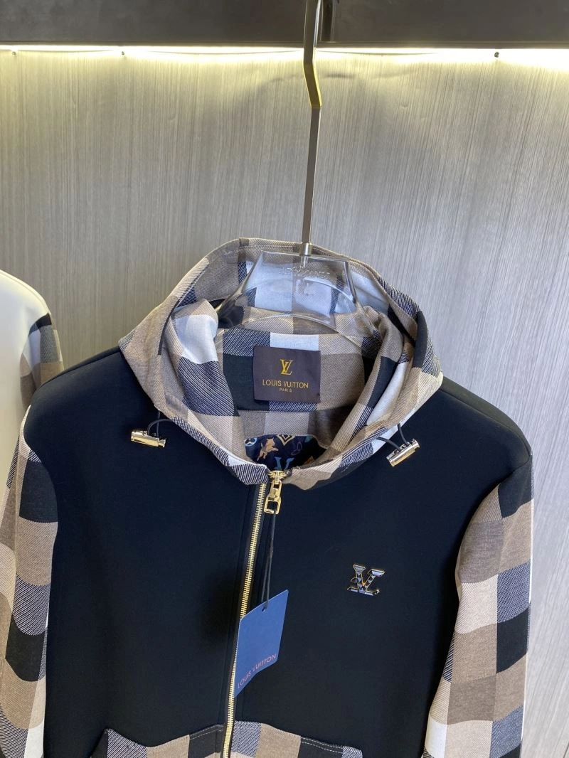 Resilient Louis Vuitton Outwear 135869