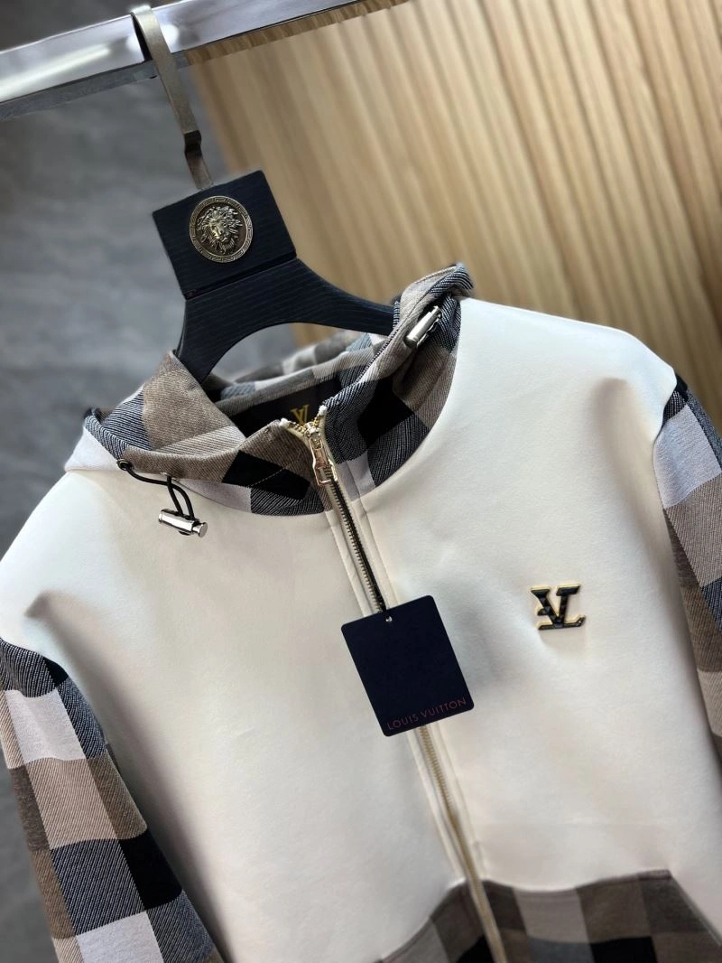 Louis Vuitton Outwear Lightweight 135835