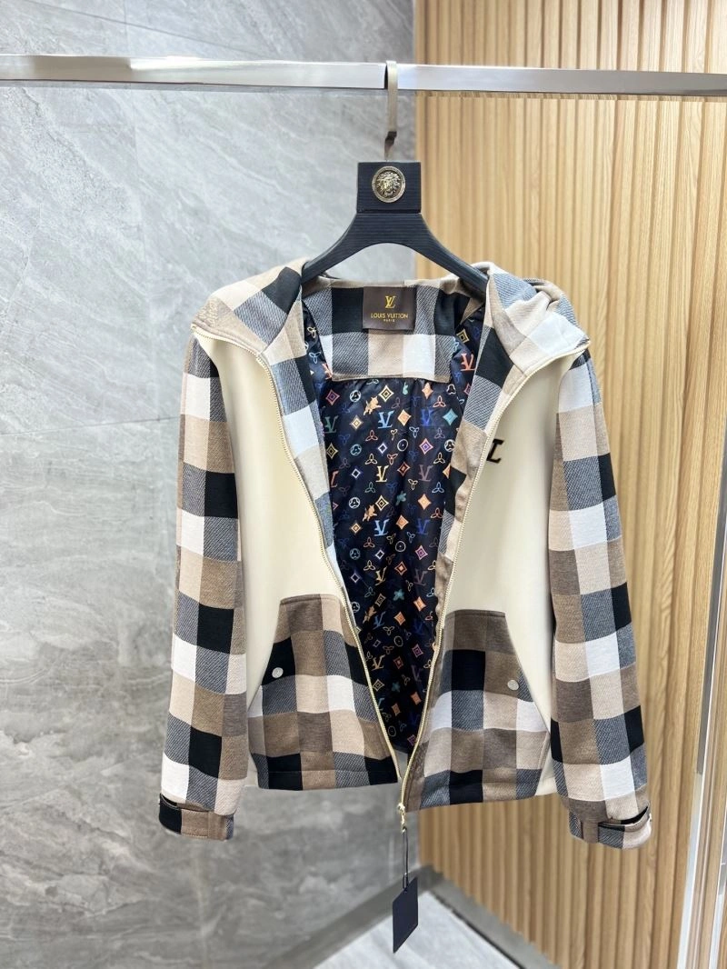 Louis Vuitton Outwear Lightweight 135835