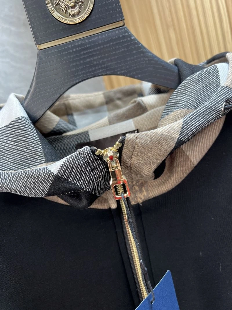 Louis Vuitton Outwear OnTrend 135834