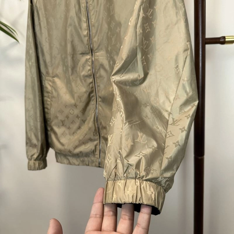 GoodFit Louis Vuitton Outwear 135831
