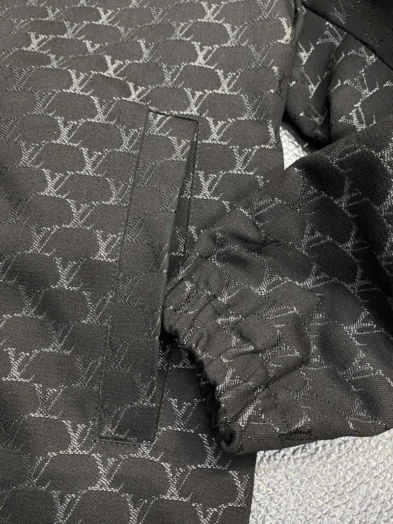 Louis Vuitton Outwear Original 135812