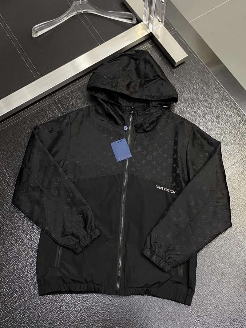Louis Vuitton Outwear ZipUp 135828