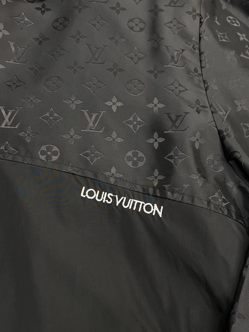 Louis Vuitton Outwear ZipUp 135828