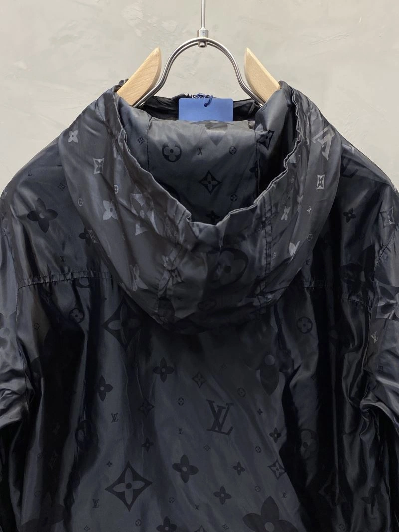 StreetReady Louis Vuitton Outwear 135822