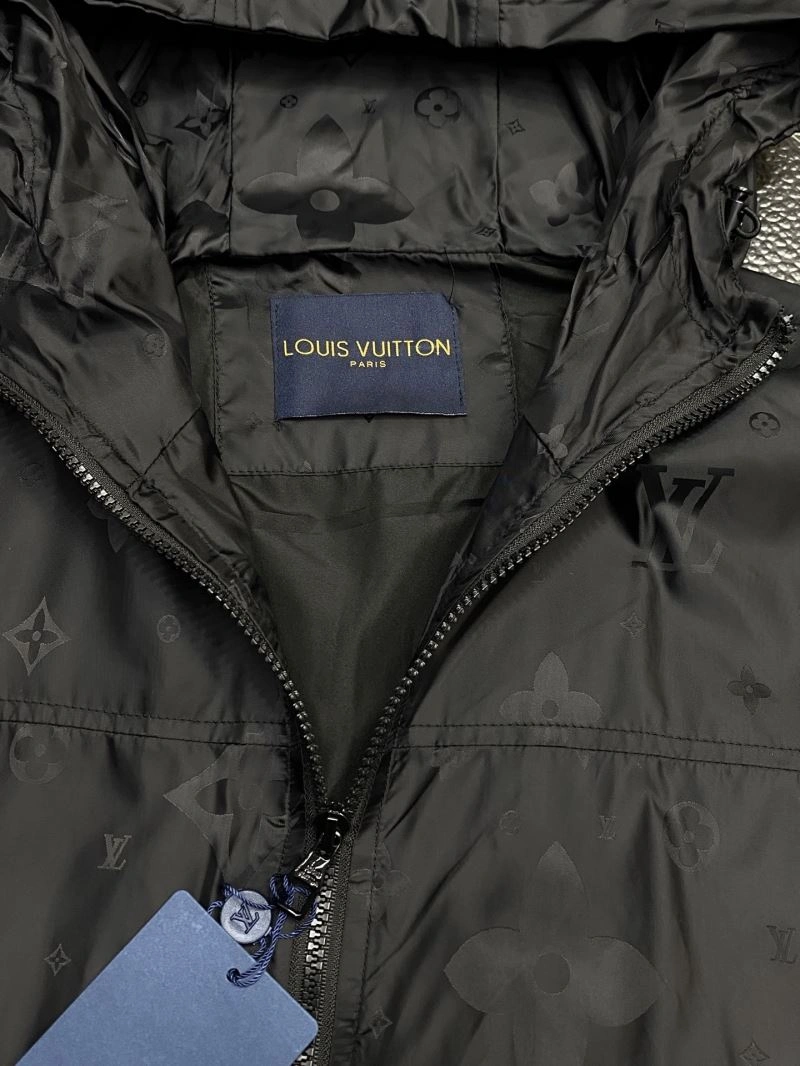 StreetReady Louis Vuitton Outwear 135822