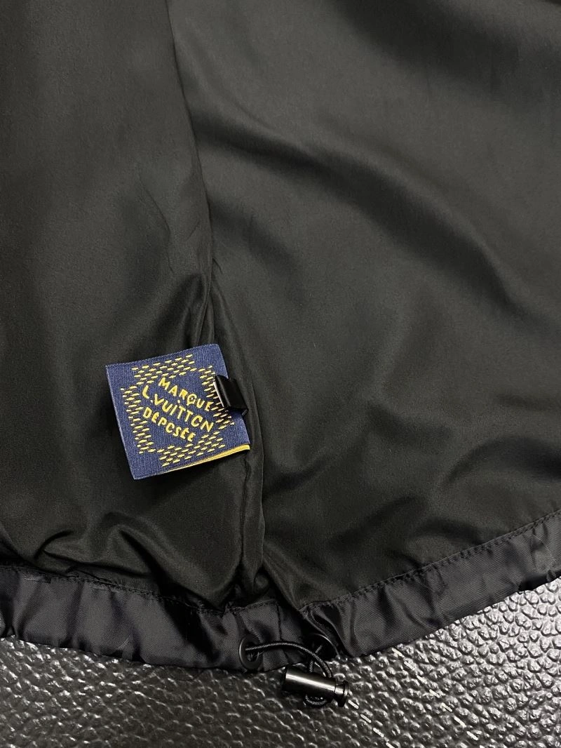 StreetReady Louis Vuitton Outwear 135822