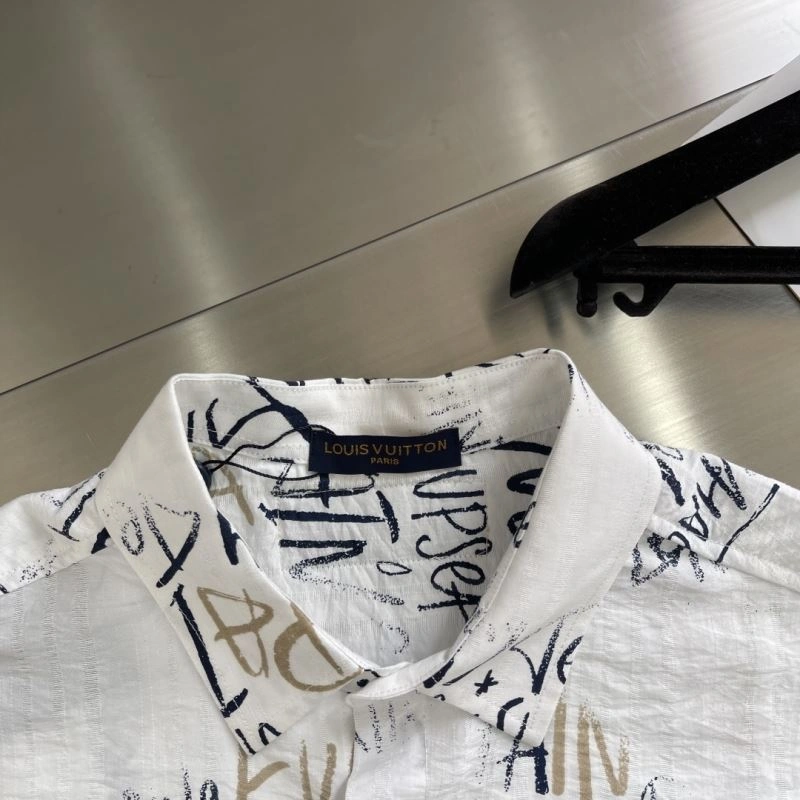 Louis Vuitton Outwear WrinkleFree 135820
