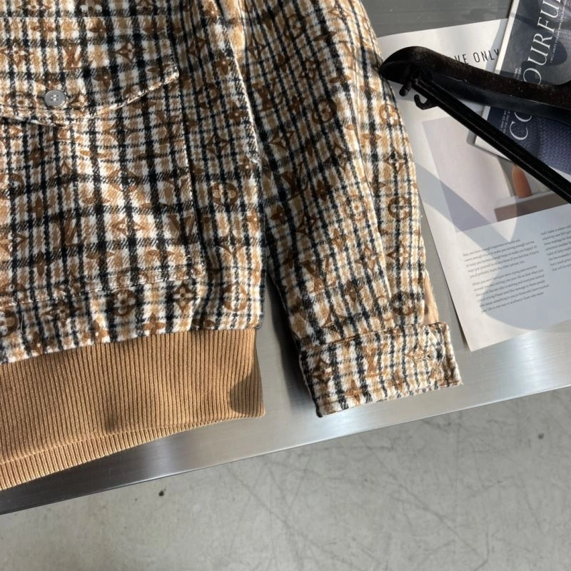 Louis Vuitton Outwear Cozy 135817