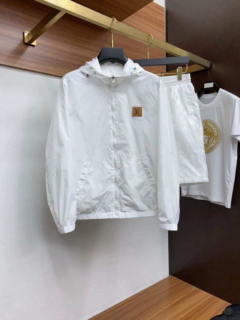 Louis Vuitton Outwear OdorResistant 135818