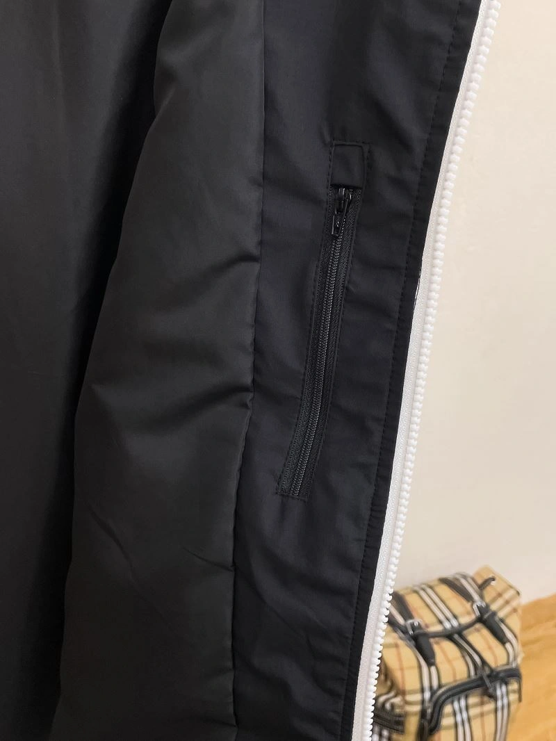 WellDesigned Louis Vuitton Outwear 135823