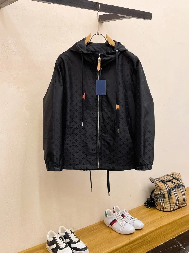 OdorResistant Louis Vuitton Outwear 135876