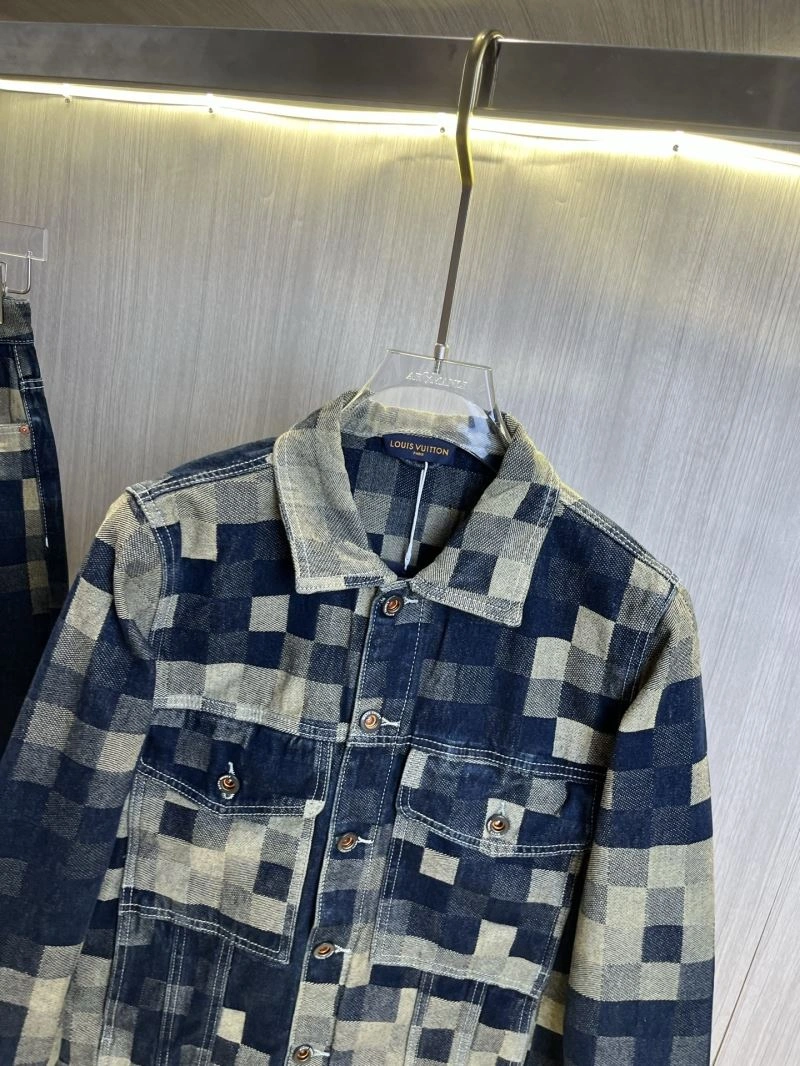 Louis Vuitton Outwear Neat 135805