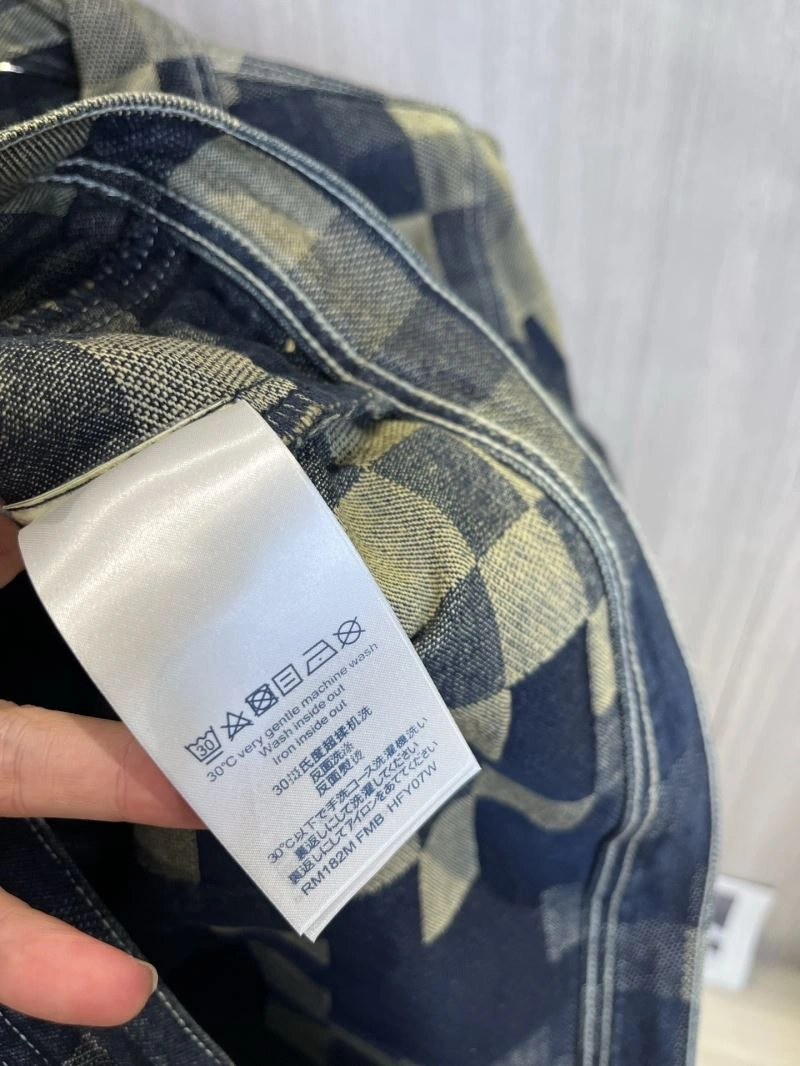 Louis Vuitton Outwear Neat 135805