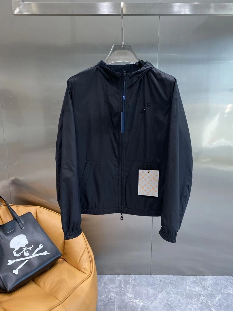 Durable Louis Vuitton Outwear 135794
