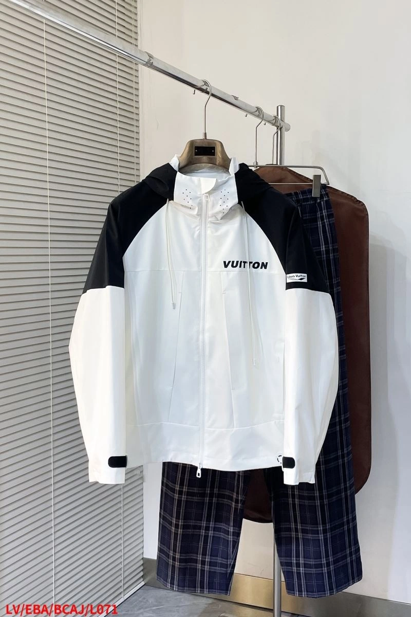 GoodFit Louis Vuitton Outwear 134979