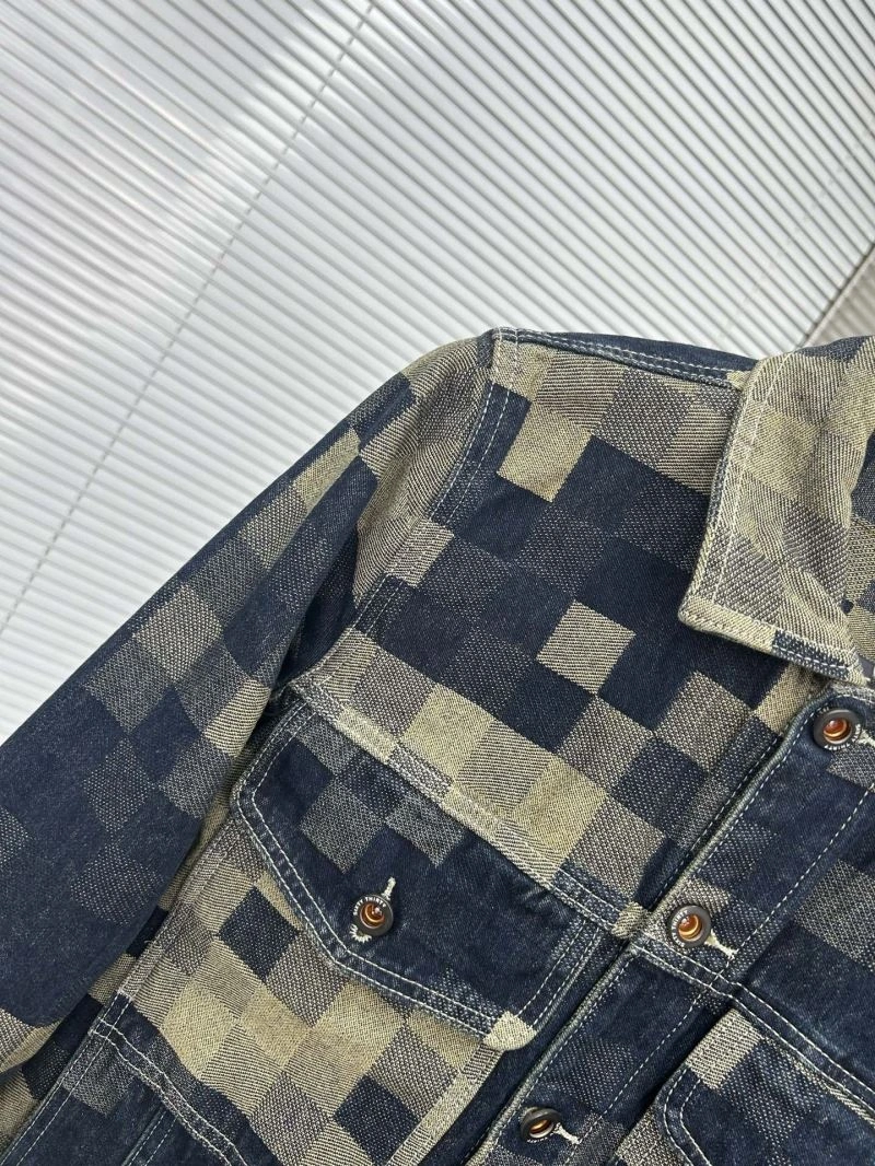 Casual Louis Vuitton Outwear 134954