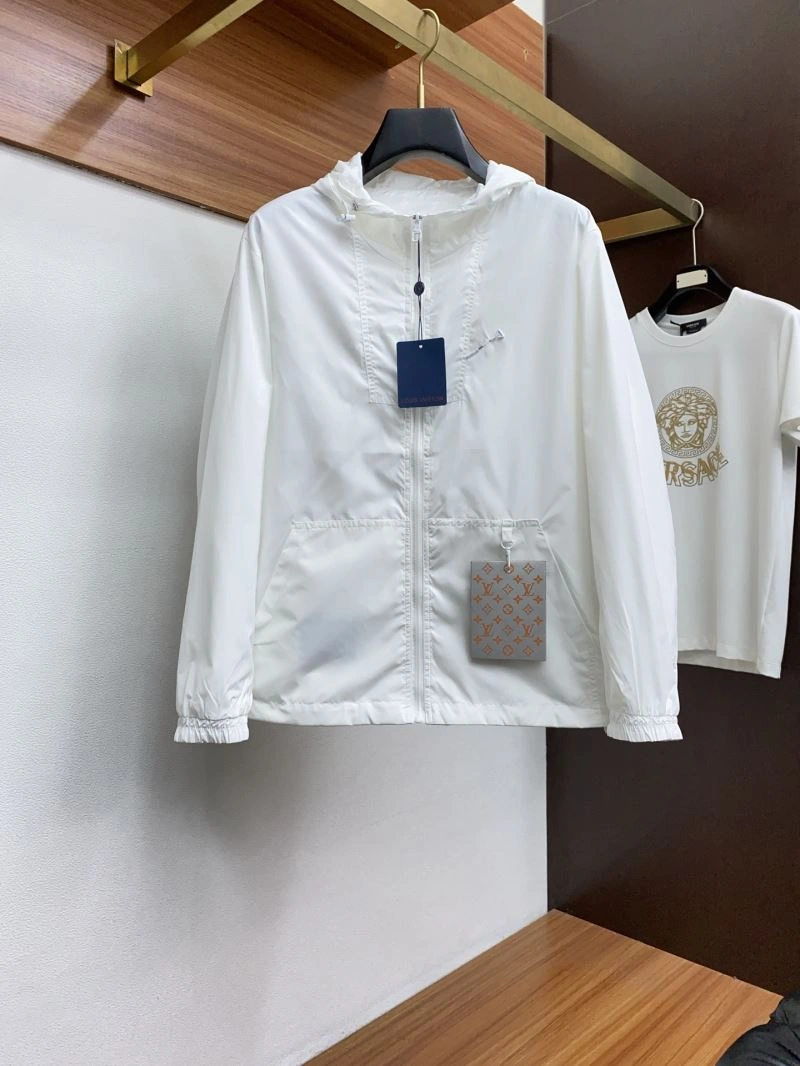 RelaxedFit Louis Vuitton Outwear 134937