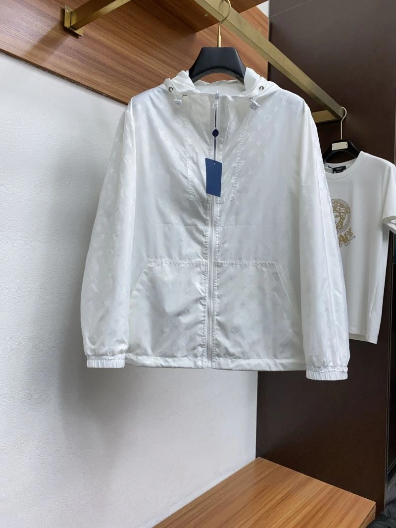 RelaxedFit Louis Vuitton Outwear 134937