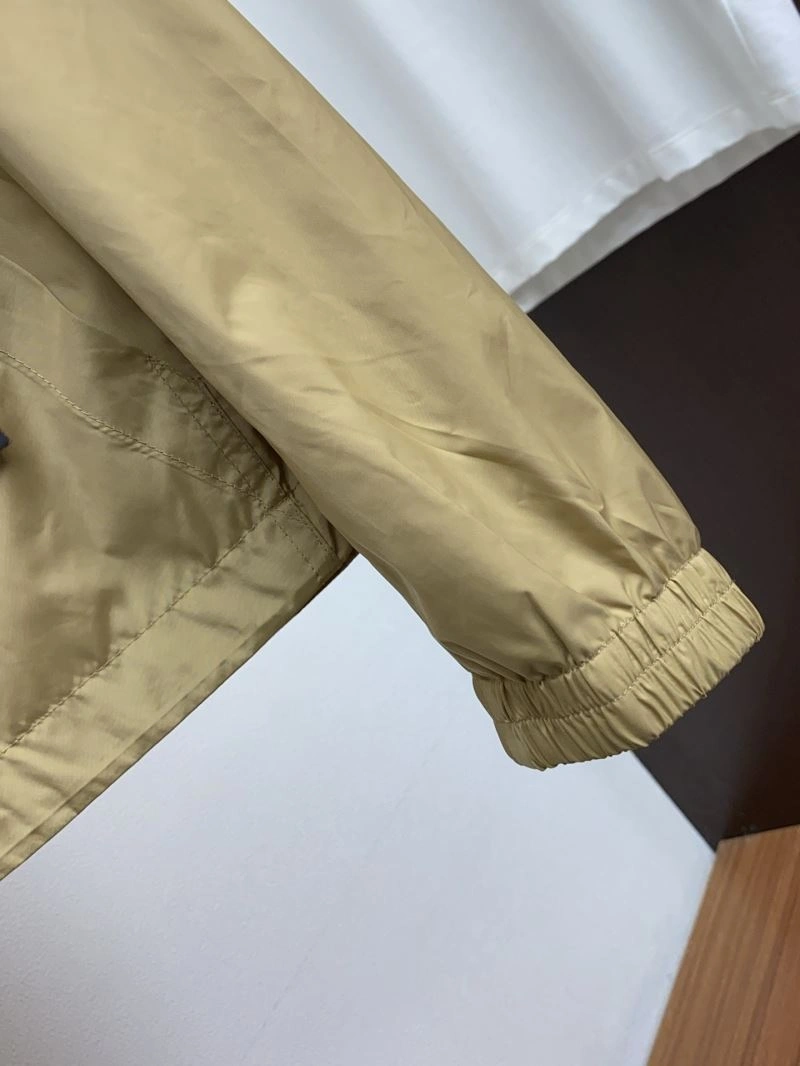 Louis Vuitton Outwear Sporty 134929