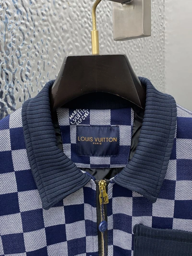 Louis Vuitton Outwear Resilient 134936