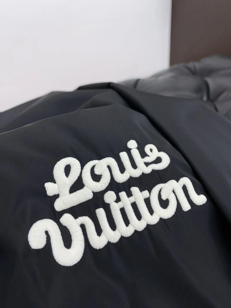Durable Louis Vuitton Outwear 134921