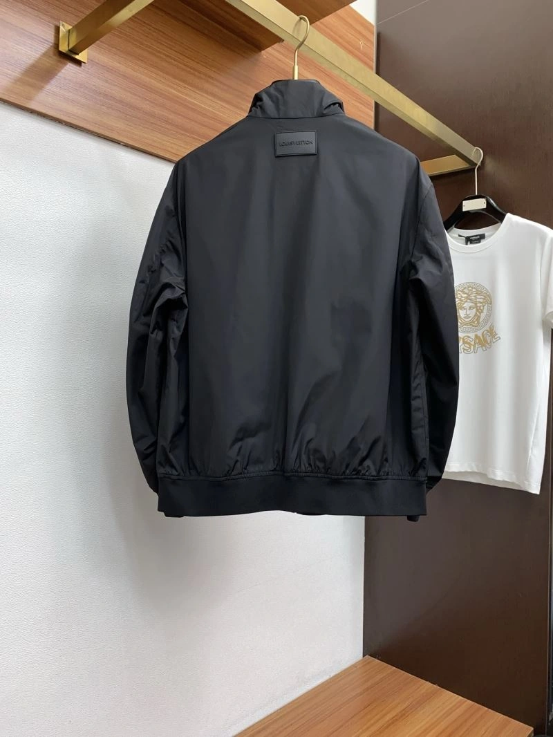 Durable Louis Vuitton Outwear 134921