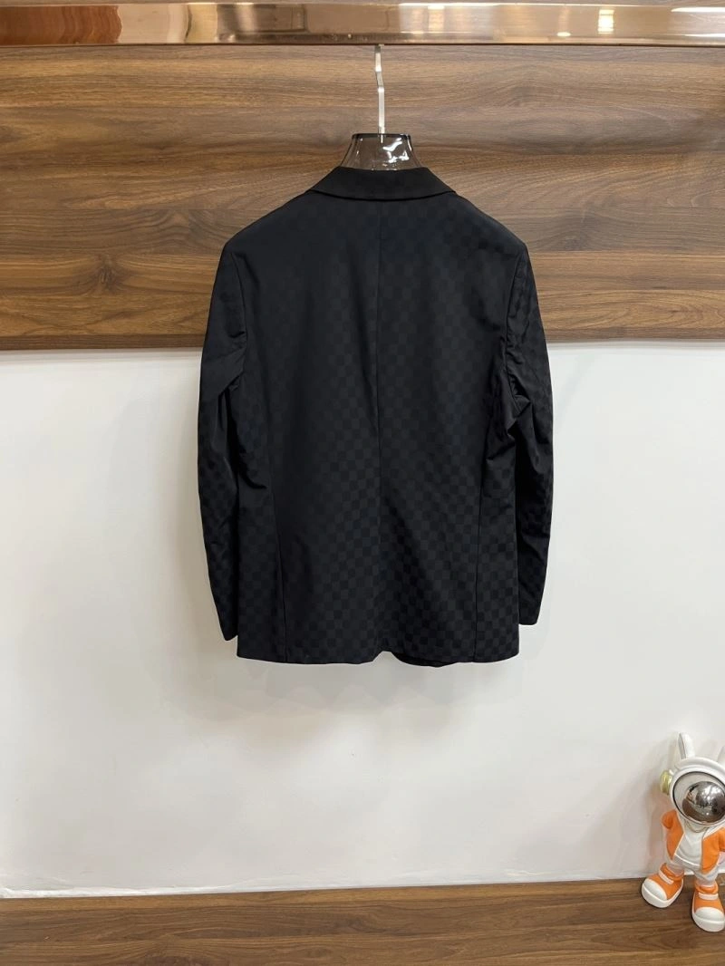 NewStyle Louis Vuitton Outwear 134926
