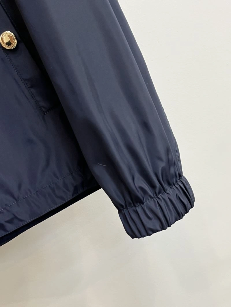 Comfortable Louis Vuitton Outwear 134940