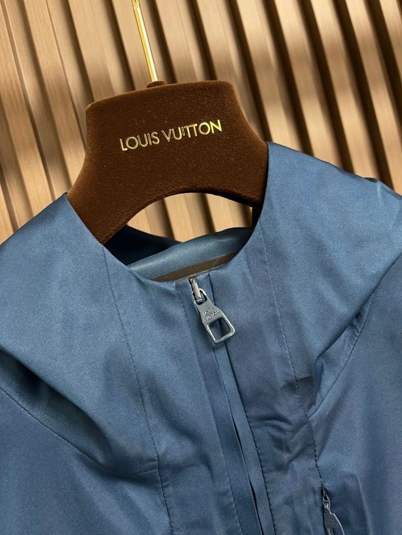 Louis Vuitton Outwear Modern 134935