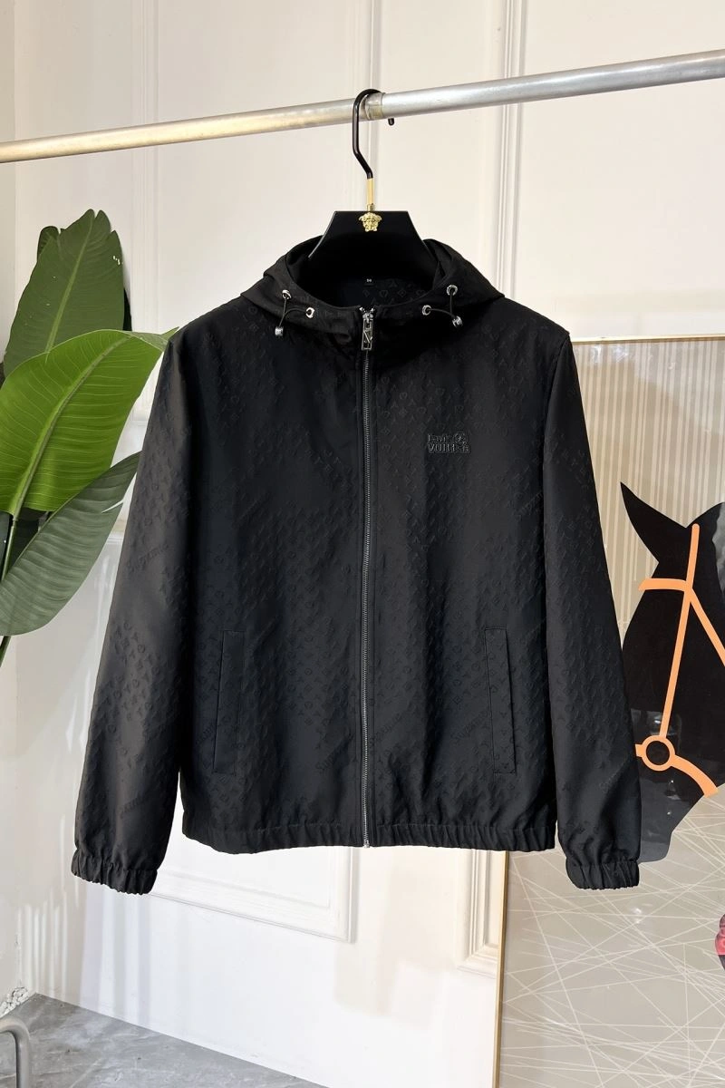 Louis Vuitton Outwear Chic 134920