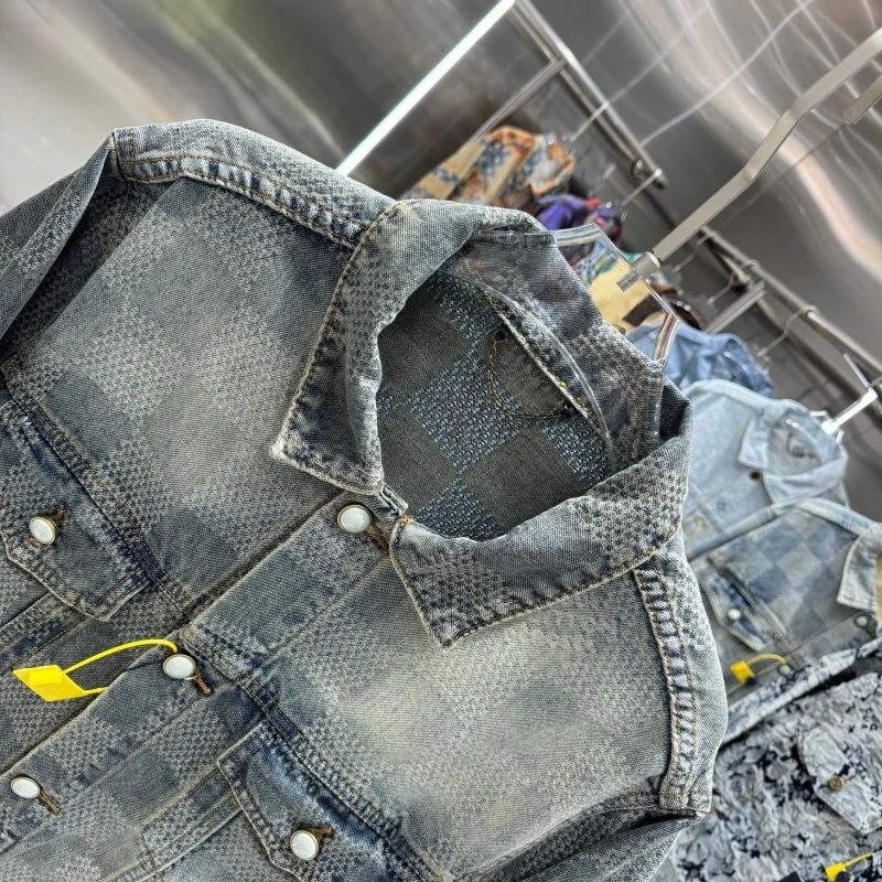 Louis Vuitton Outwear Breathable 134911