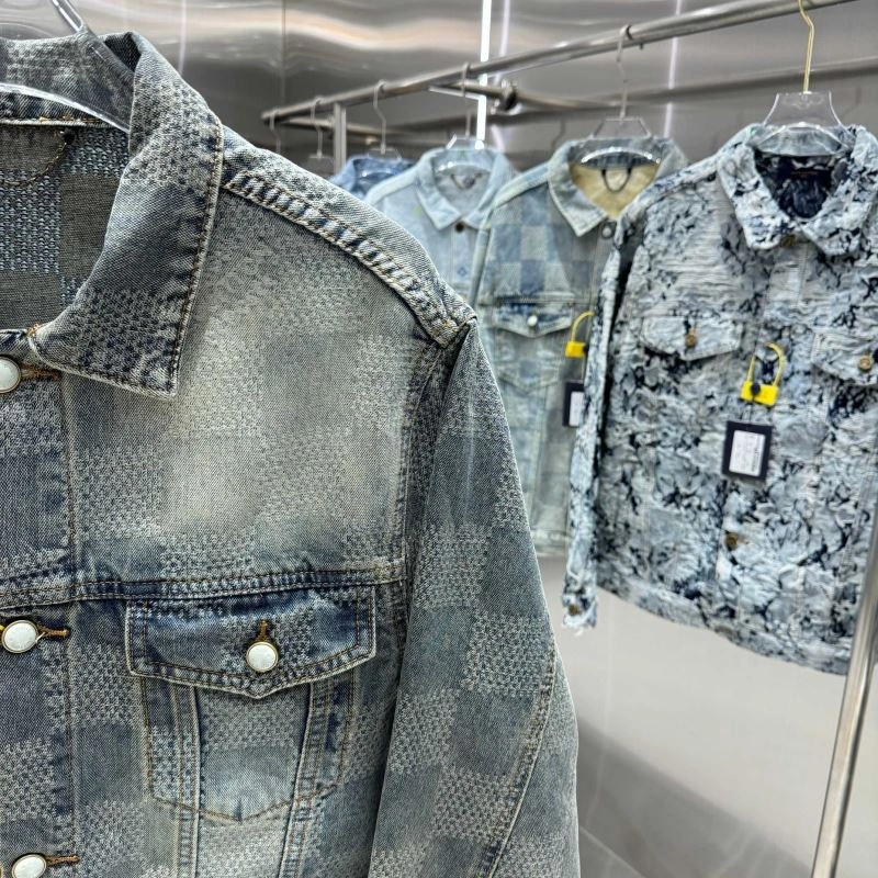 Louis Vuitton Outwear Breathable 134911