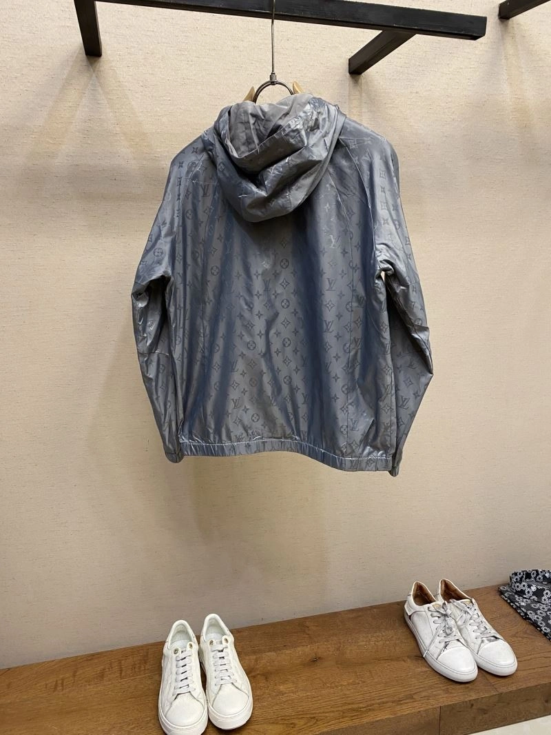 EasyCare Louis Vuitton Outwear 134906