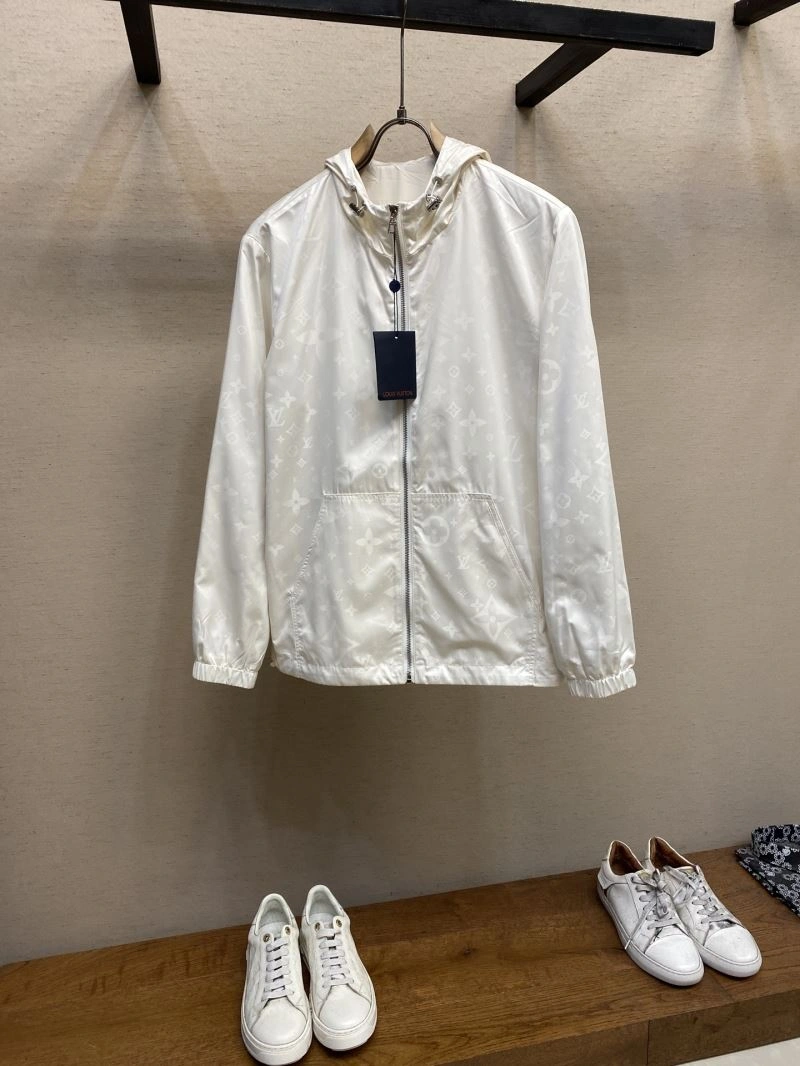 FlexibleFit Louis Vuitton Outwear 134905