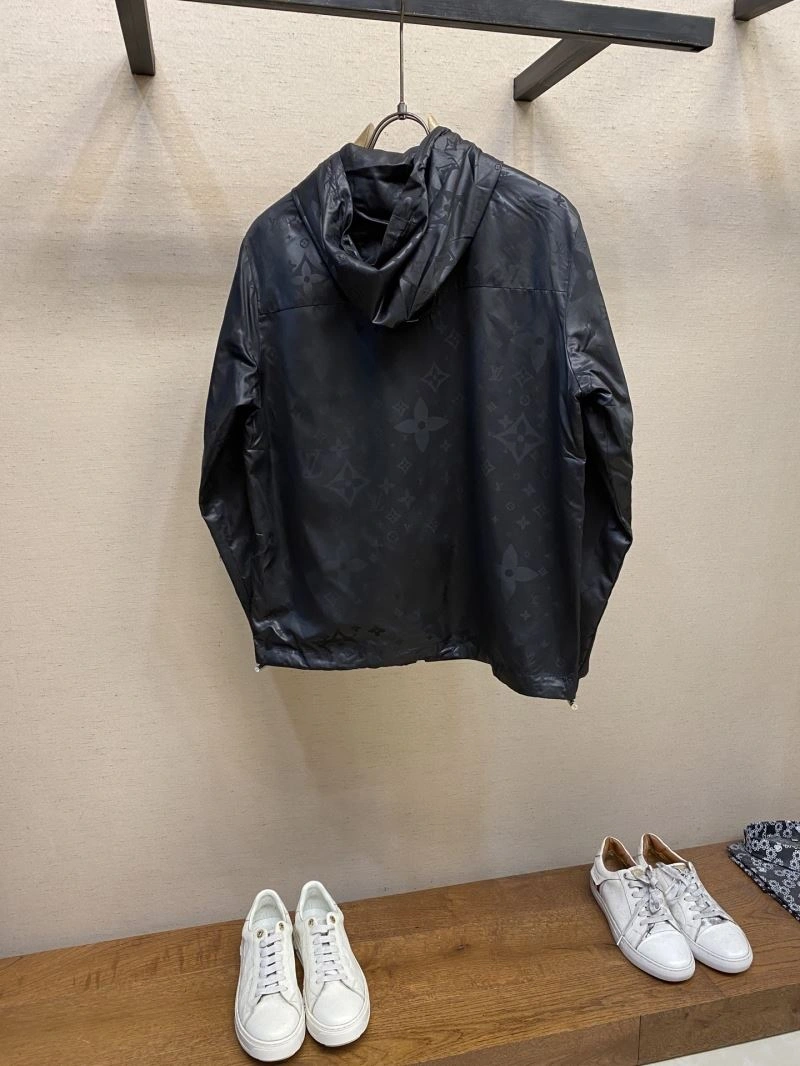Louis Vuitton Outwear WaterResistant 134904