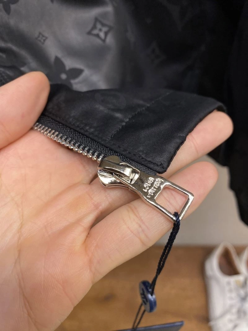 Louis Vuitton Outwear WaterResistant 134904