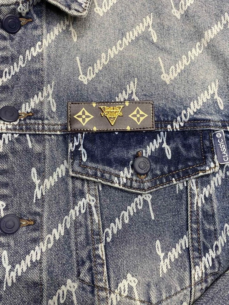 Contemporary Louis Vuitton Outwear 134895