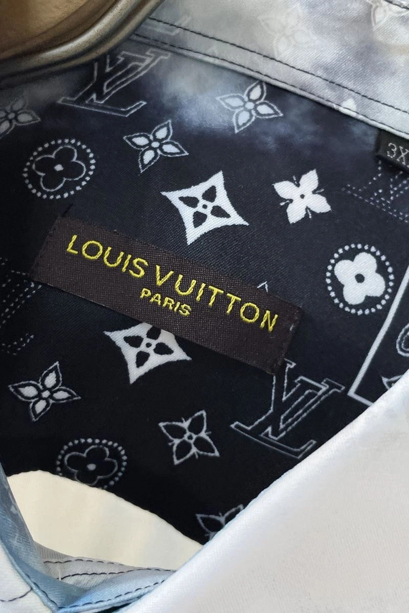 Stylish Louis Vuitton Outwear 134885