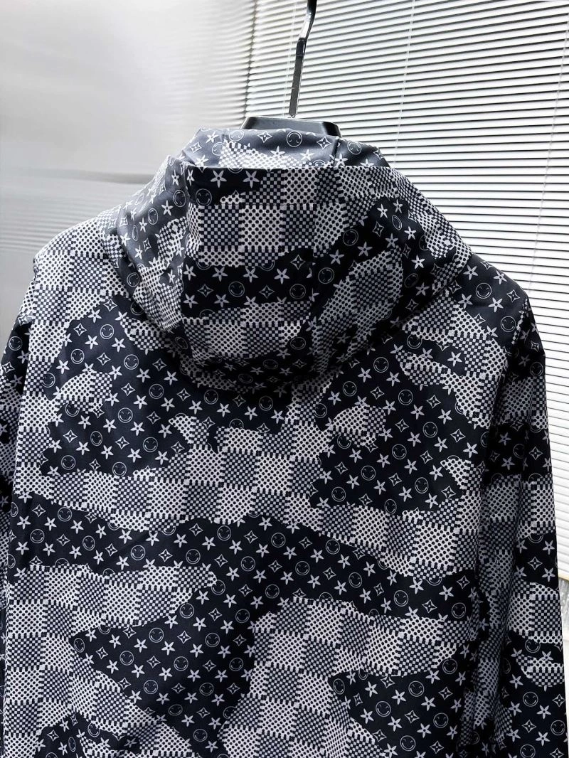 Louis Vuitton Outwear Unisex 134881